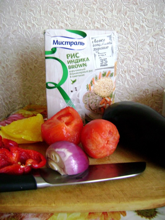 Сабджи из баклажанов с мясными шариками и рисом Индика браун от «Мистраль» за 30 минут.
