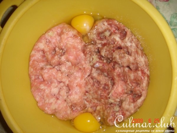 Котлетки с начинкой из шпината
