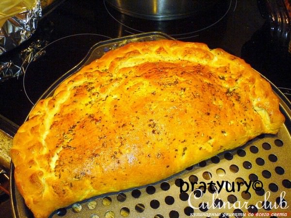 Pizza Panzerotto, она же Пицца Кальцоне
