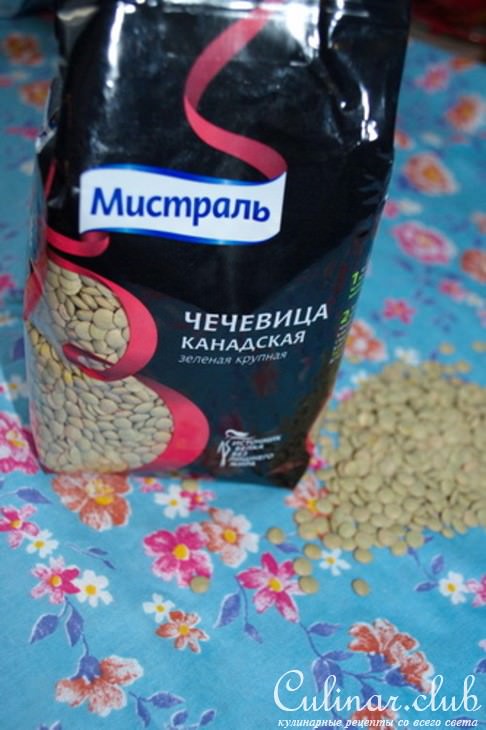 Чечевица с овощами и форелью