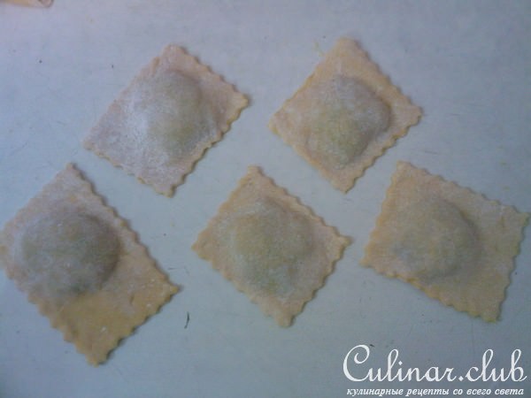 Равиоли с мясной начинкий