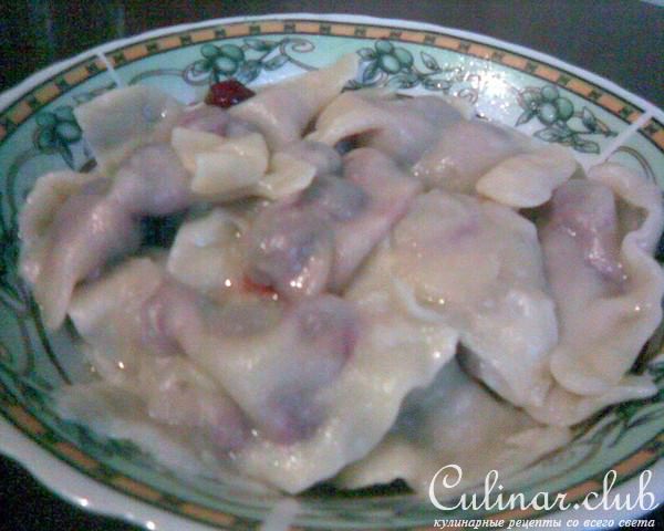Постные вареники (с вишней)