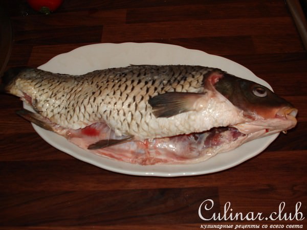 Карп с овощами