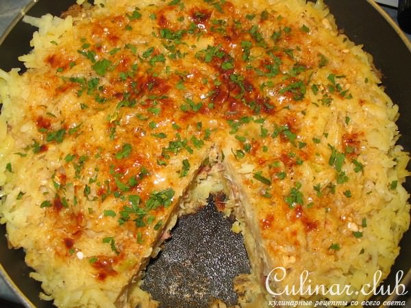 Картофельная запеканка с квашеной капустой.