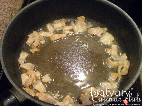 Картофель, жареный со шкварками. Простой, но заделистый рецепт украинско-корейской кухни