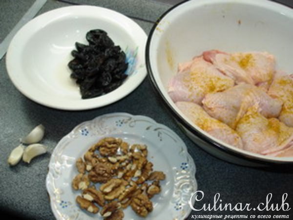 Окорочка фаршированные,черносливом с грецкими орехами, да с печеным картофелем на гарнир"