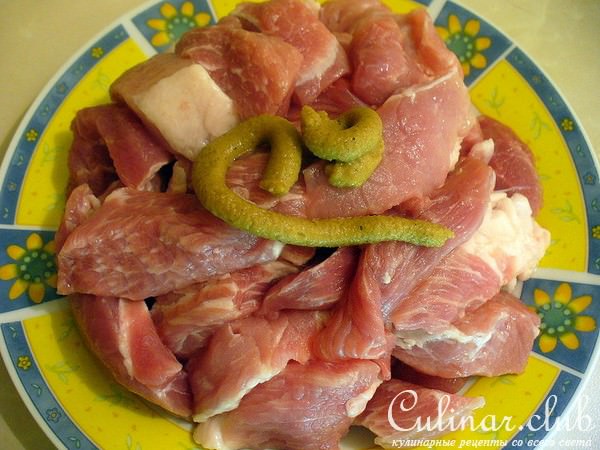 СВИНИНА в сметанно-сырном соусе