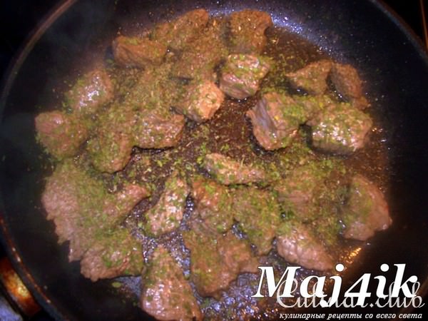 Вкуснейшее жаркое в съедобном горшочке