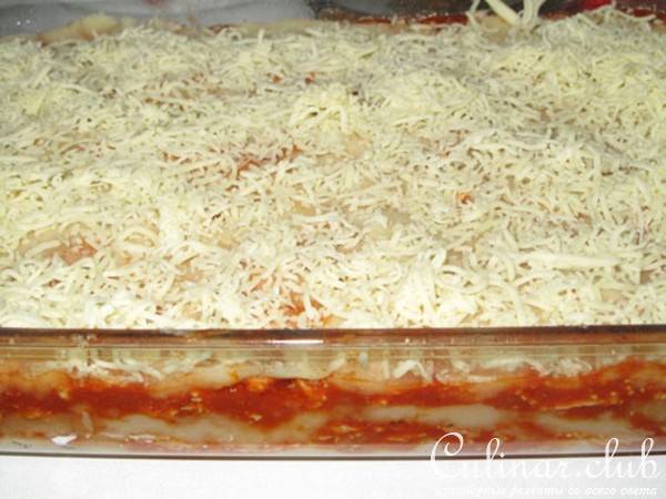 сытный мясной пирог с картошкой и сыром