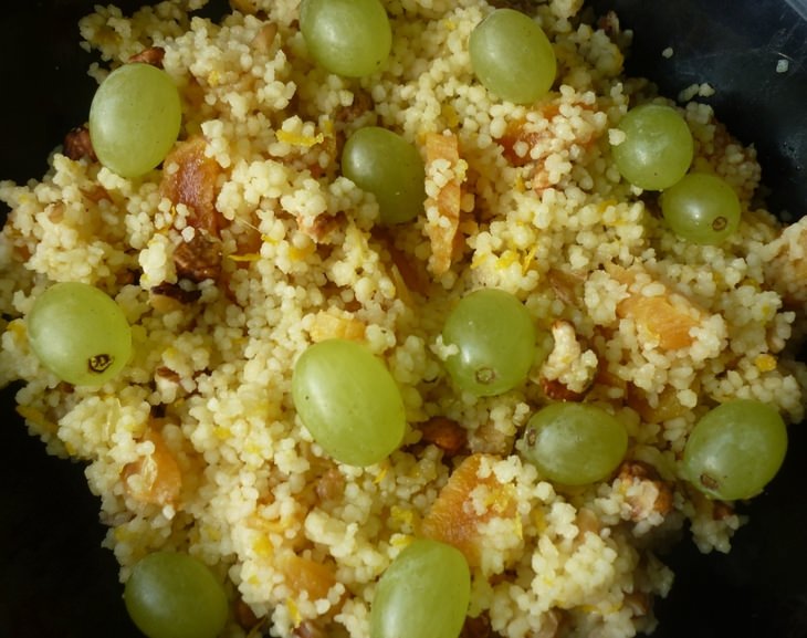 Масфуф- сладкая каша из кускуса