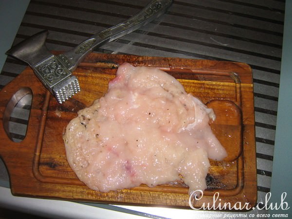 Котлетки из индейки с зеленью и орехами