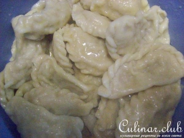 ВАРЕНИКИ С КЛУБНИКОЙ