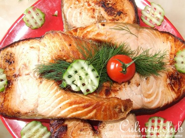 стейки форели с сырным соусом