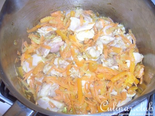 курица запеченая под рисом