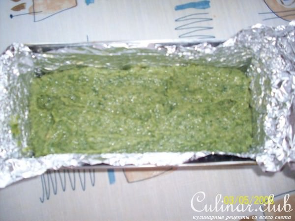 пудинг из курицы с зеленью и яблоками