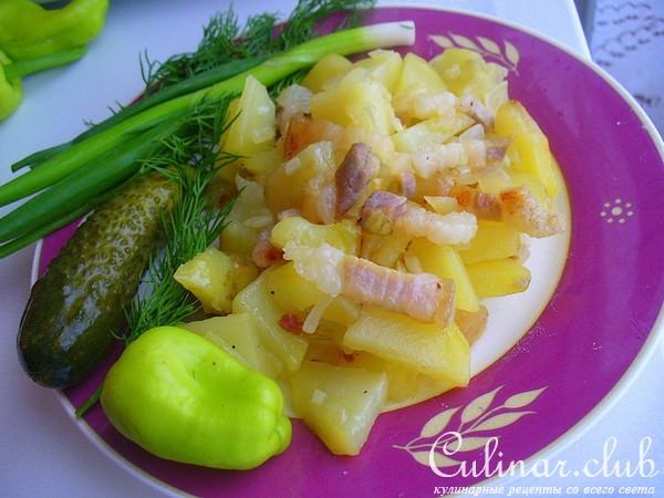 КАРТОШКА,жаренная на сале.