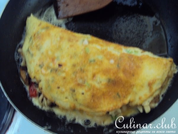 Омлет с грибами, сыром и перцем / Рецепт заботливого мужа:)