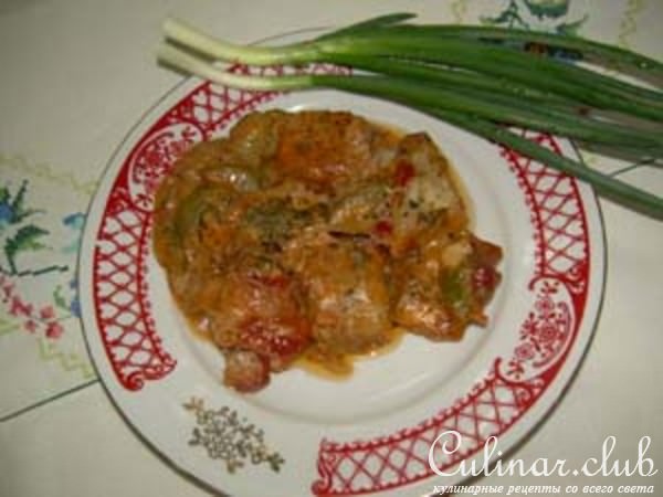 Рыба в соусе с корнишонами