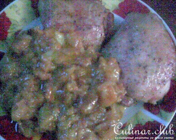 Нежный соус с кабачками и яблоками
