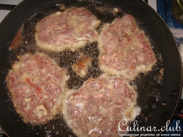 Отбивные из мясного фарша