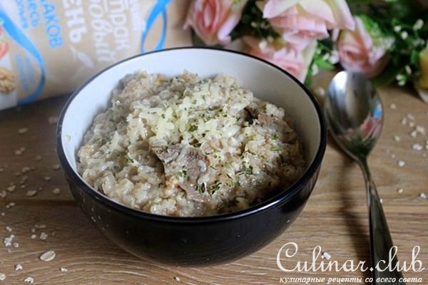 Каша из многозлаковых хлопьев с мясом и сыром " Завтрак богатыря"