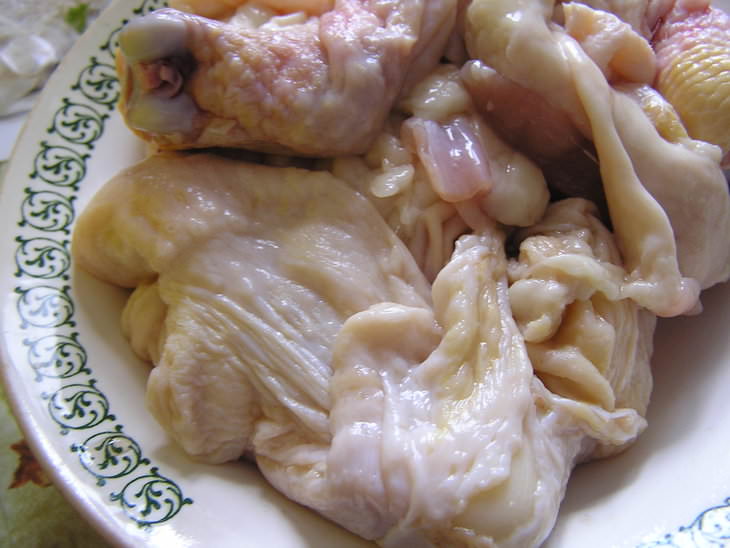 Ножки куриные фаршированные «Все шуточки шутите!»