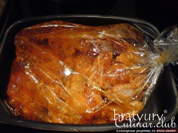 Куриные крылышки в духовке в пакете
