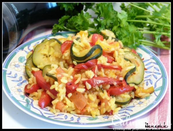 Овощная паэлья.
