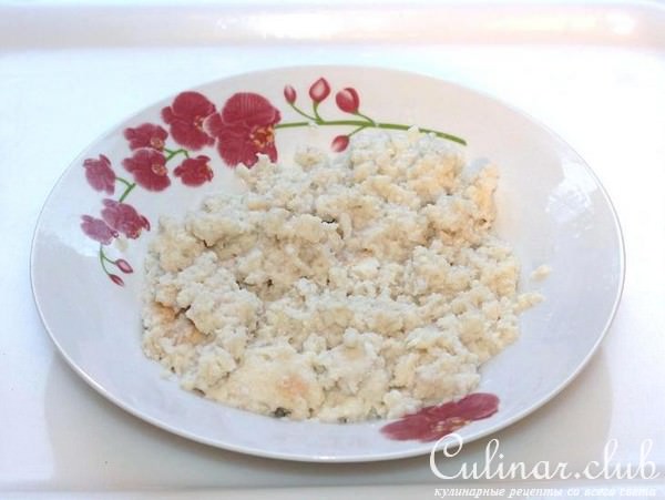 Cуфле из томатного сока и хлеба