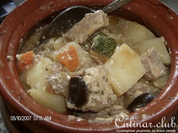 Мясо с овощами в горшочке (вариант)