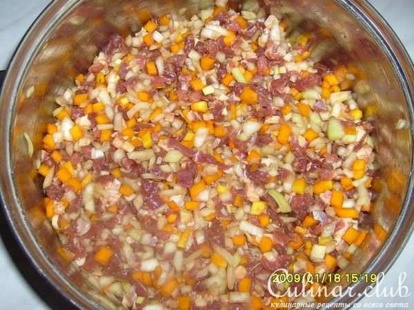 Манты с бараниной и тыквой