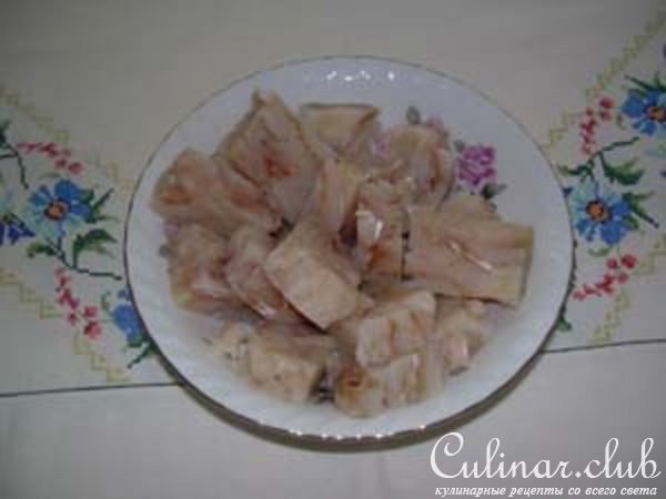 Рыба в соусе с корнишонами