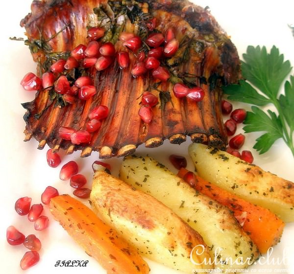 Пикантные ребрышки с картофелем