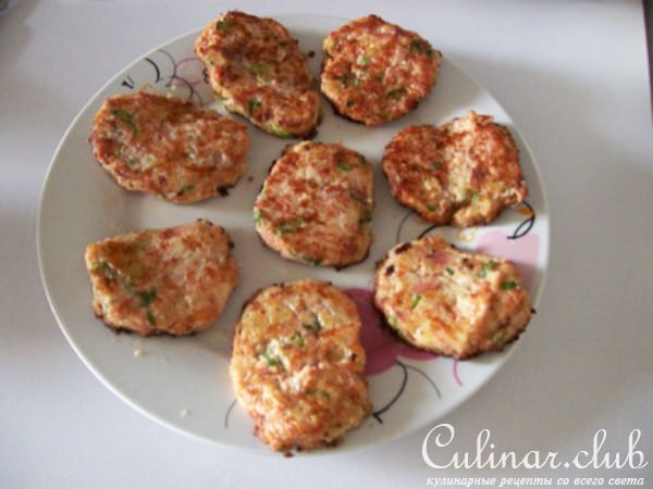 Необычные ДРАНИКИ - КОТЛЕТЫ С СЫРОМ, СОСИСКАМИ И БЕКОНОМ