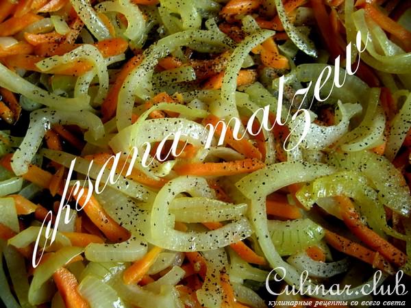 Кальмары, тушёные с овощами и грибами