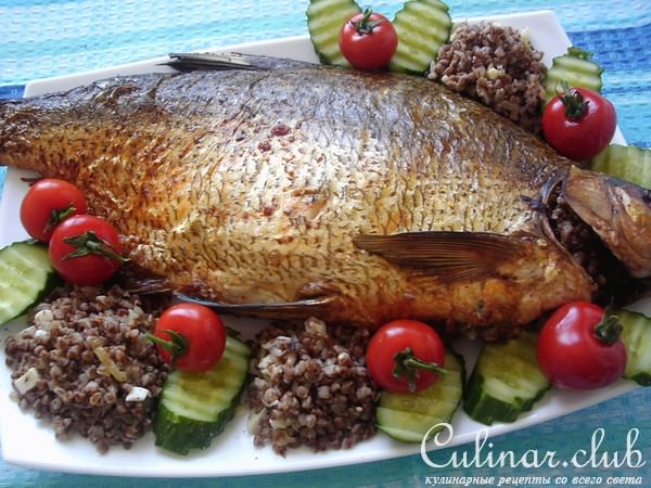 Лещ фаршированный по-русски.