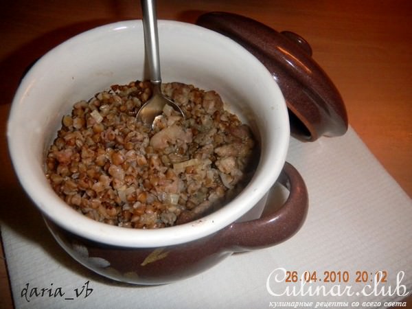 Чисто русский ужин (гречневая каша со свининой в горшочке)