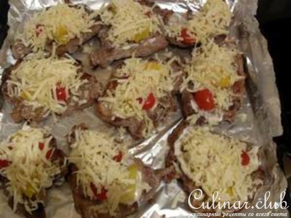 Стейки из свиной шейки