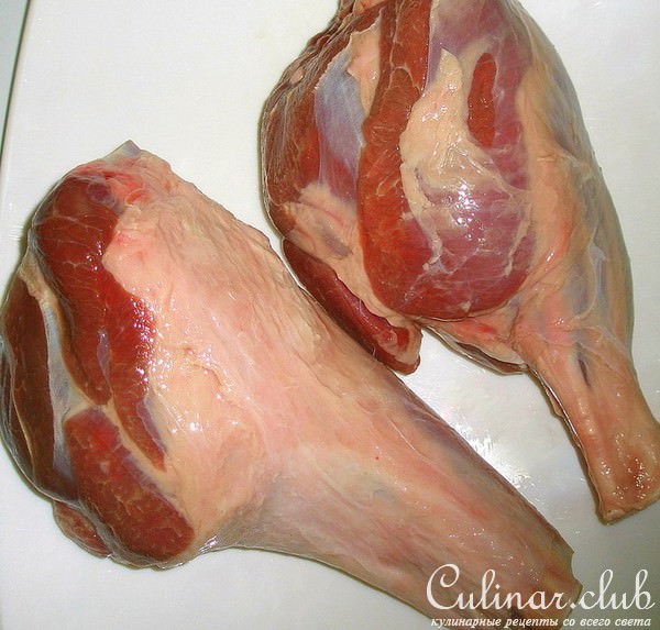 Маринованная баранина, запеченая в духовке