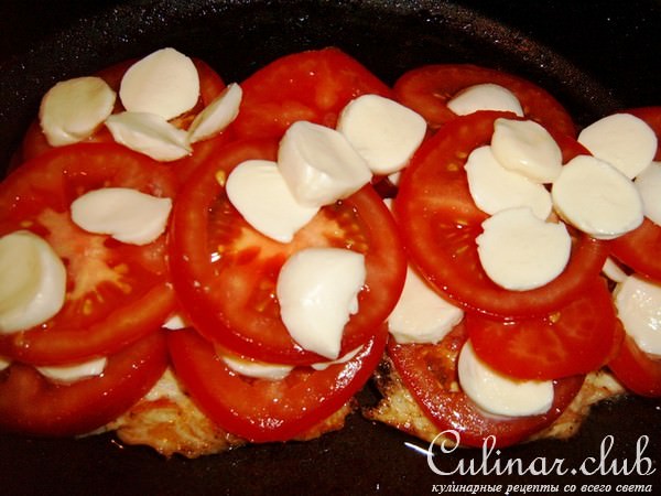МНОГОЭТАЖНАЯ ГРУДКА С НАЧИНКОЙ "MOZZARELLA"