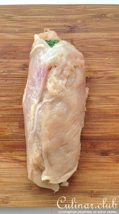 Куриный рулет с зеленым кускусом из коричневого риса "Индика brown"
