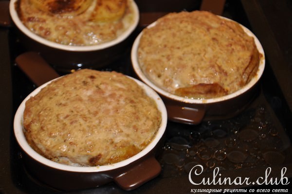 Шарлотка мясная с баклажанами
