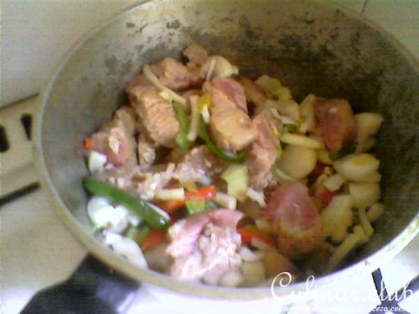Свинина с овощами