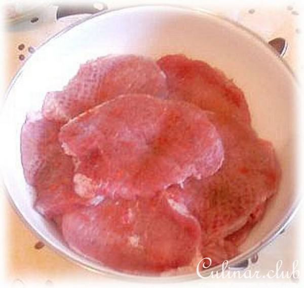 Нежная свинина под сыром (дуэль)