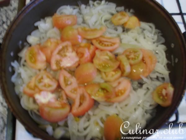 Фрикадельки в луковом соусе
