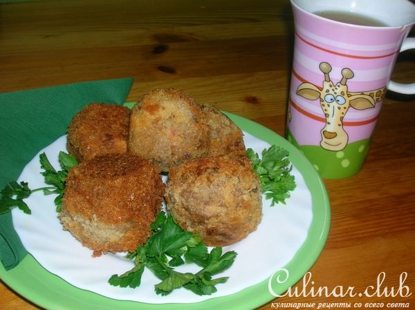 Завтрак мясоеда ( или мясные шарики с сюрпризом)