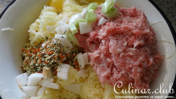 Нежные картофельные драники со свиным фаршем