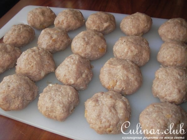 Фузилли с мясными шариками