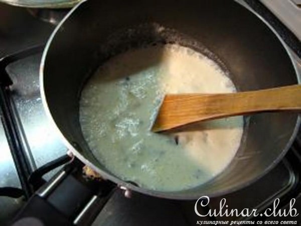 Мясо рубленное замороженное под соусом Горгонзола