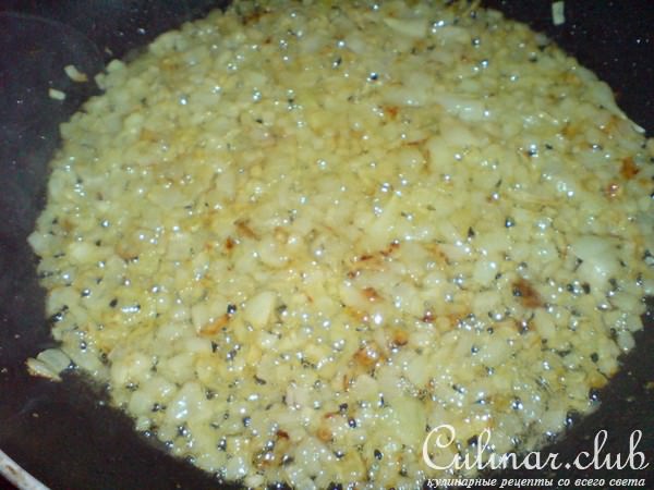 Рулет из курятины с капустной начинкой